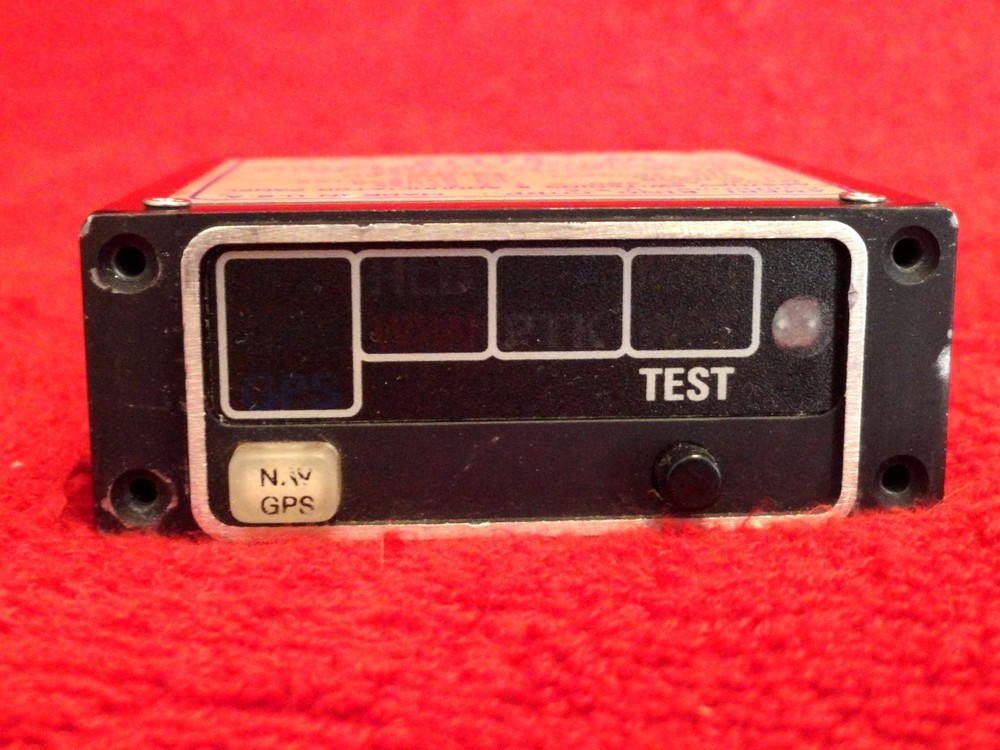 AMERI-KING AK 950 GPS/NAV SWITCHING & ANNUNCIATOR PANEL FOR GPS 60 AND CONNECTOR