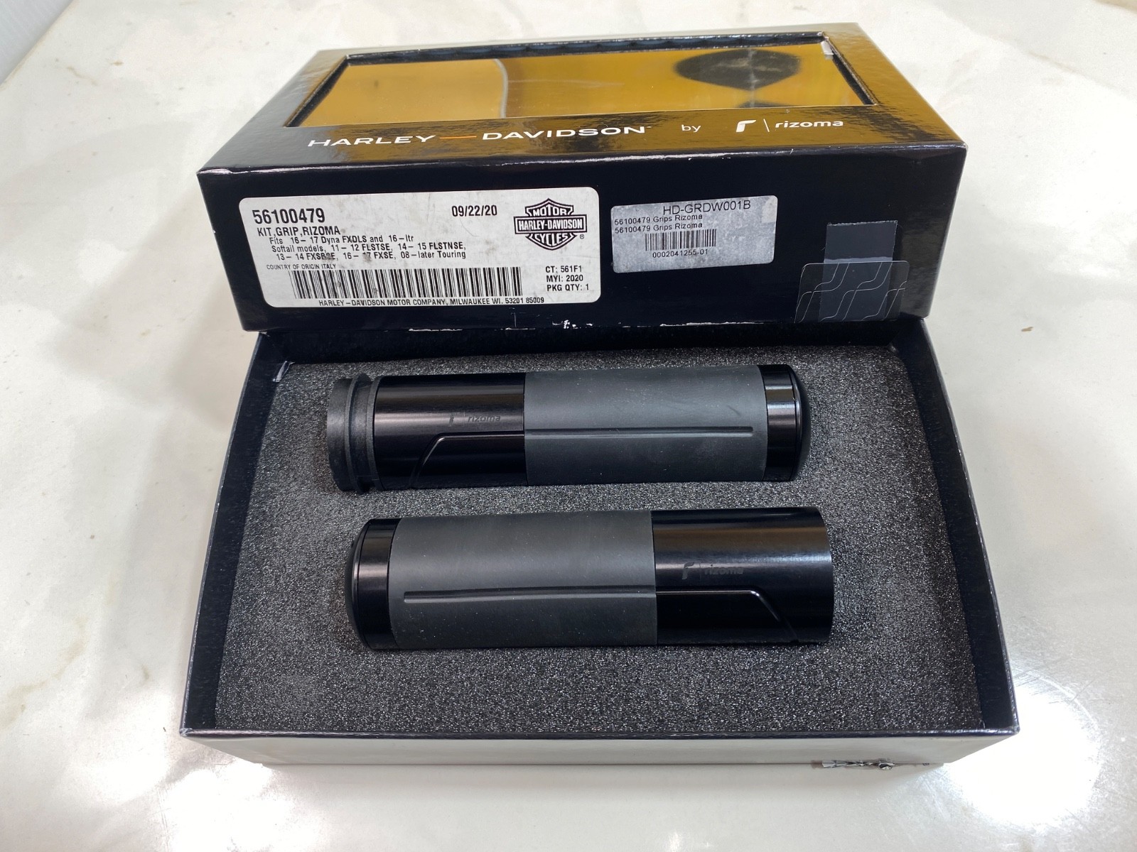 OEM Harley Davidson By Rizoma Hand Grips