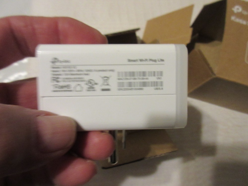 TP-LINK HS103 Kasa Smart Wi-Fi Plug Mini NIB