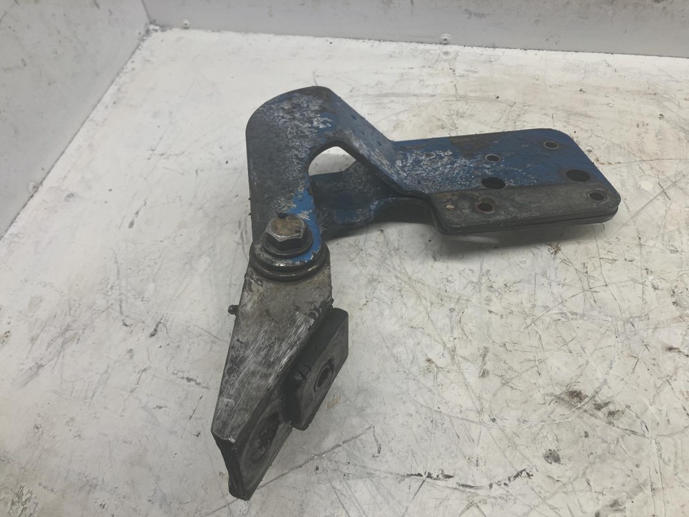 Kenworth T660 Left/Driver Hood Hinge - Used