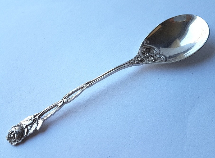 Large Solid Serving Spoon/ Cream Spoon Hildesheimer Rose 800 Silver K861