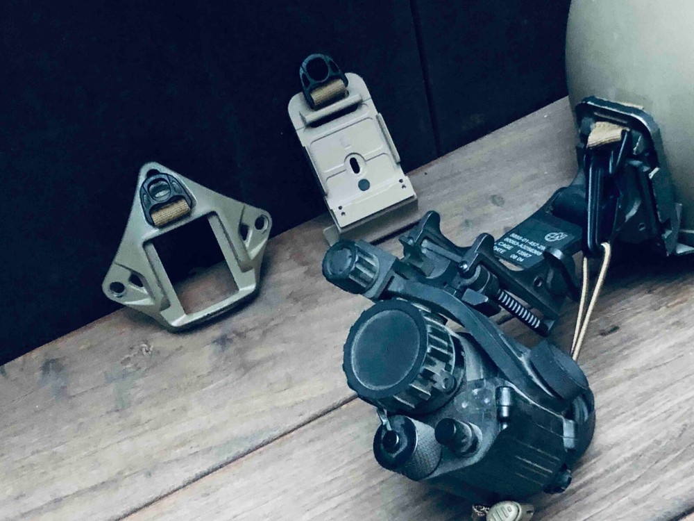 Tactical AN/PVS-14 Night Vision Lanyard System.