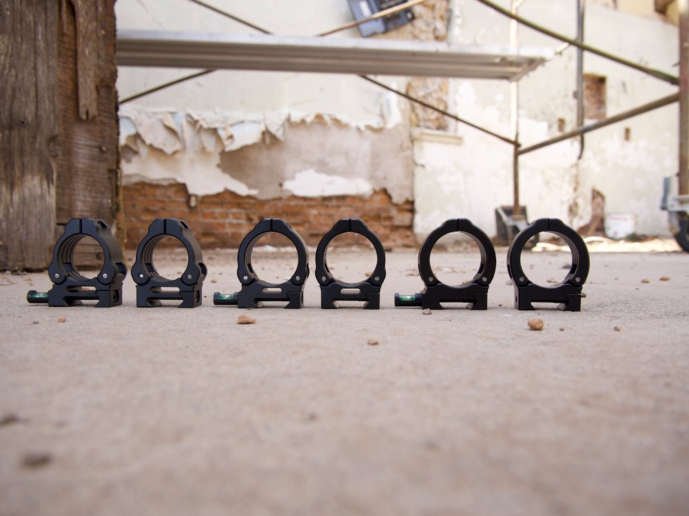 34mm Medium Scope Rings with Inetgrated Level!