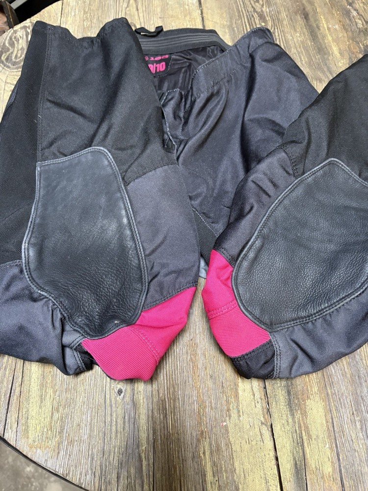 Women’s Fox Riding Pants 9/10