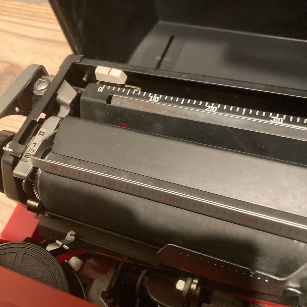 BROTHER Young Elite 513 Typewriter Red Antique