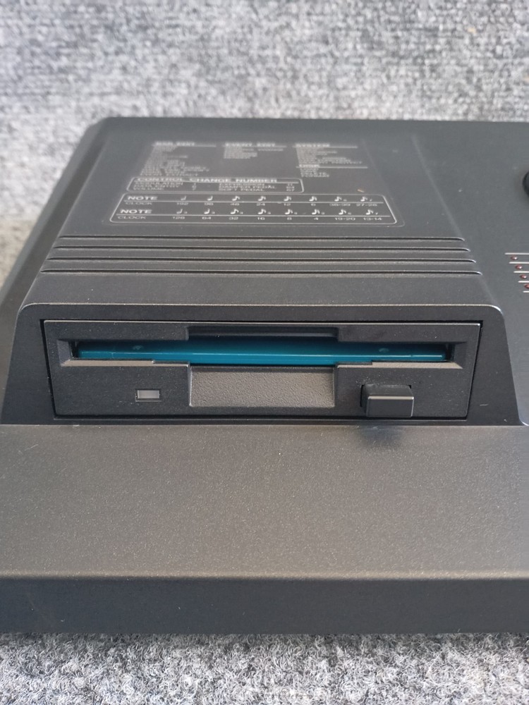 KAWAI Q-80 Digital Midi Sequencer