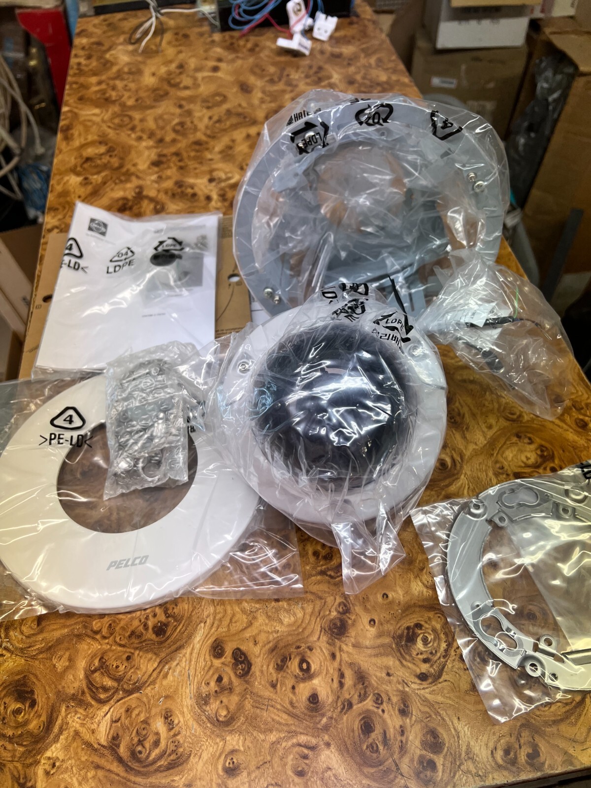 2 CAMERAS - Pelco IS50-DNV10F, NEW PELCO COLOR CCTV CAMERAS 1550