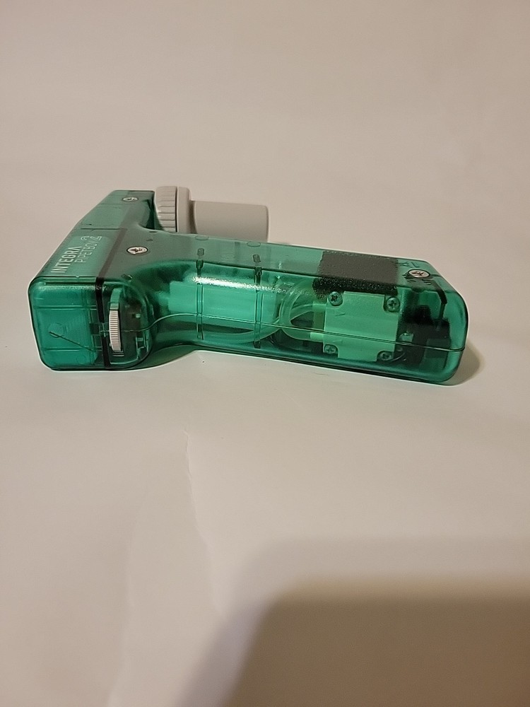 Integra Pipetboy 2 Lightweight Pipet Controller Free Shipping Good Shape