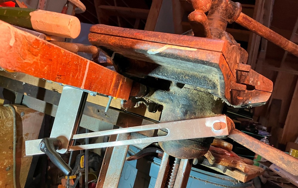 Emmert K1 pattern maker's vise new tilt bracket