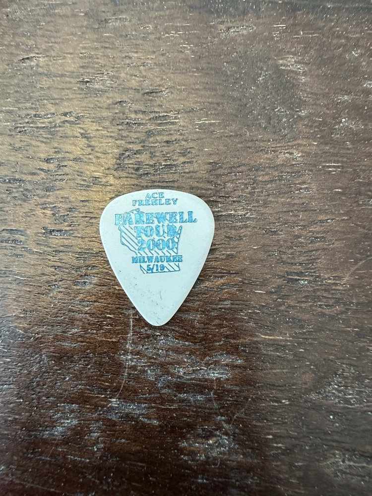 Kiss Ace Frehley Farewell Tour Milwaukee Show 5/19/2000 Guitar Pick