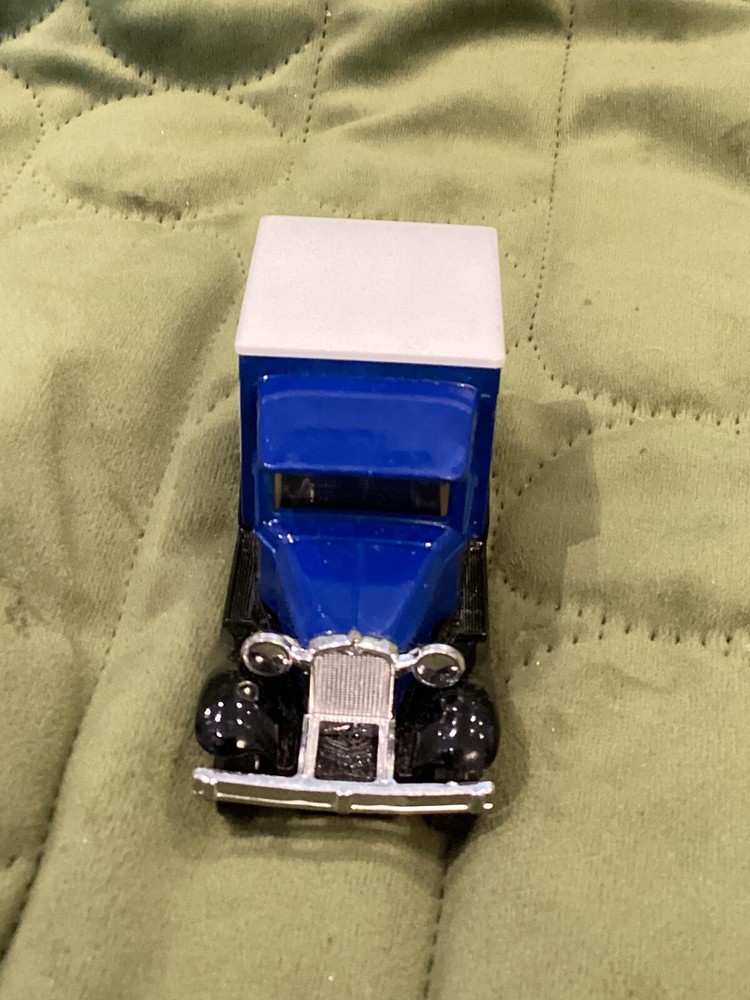 Matchbox Superfast No 38 Model A Ford Van Kellogs Cornflakes VGC Unboxed