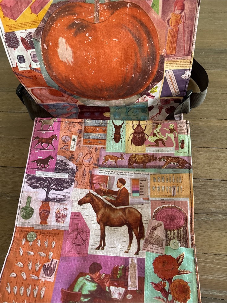 Blue Q Messenger Bag Retired Encyclopedia Bag