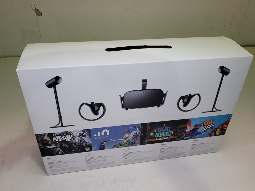 Oculus Rift Virtual Reality Headset HM-A with Controllers Sensors - Open Box