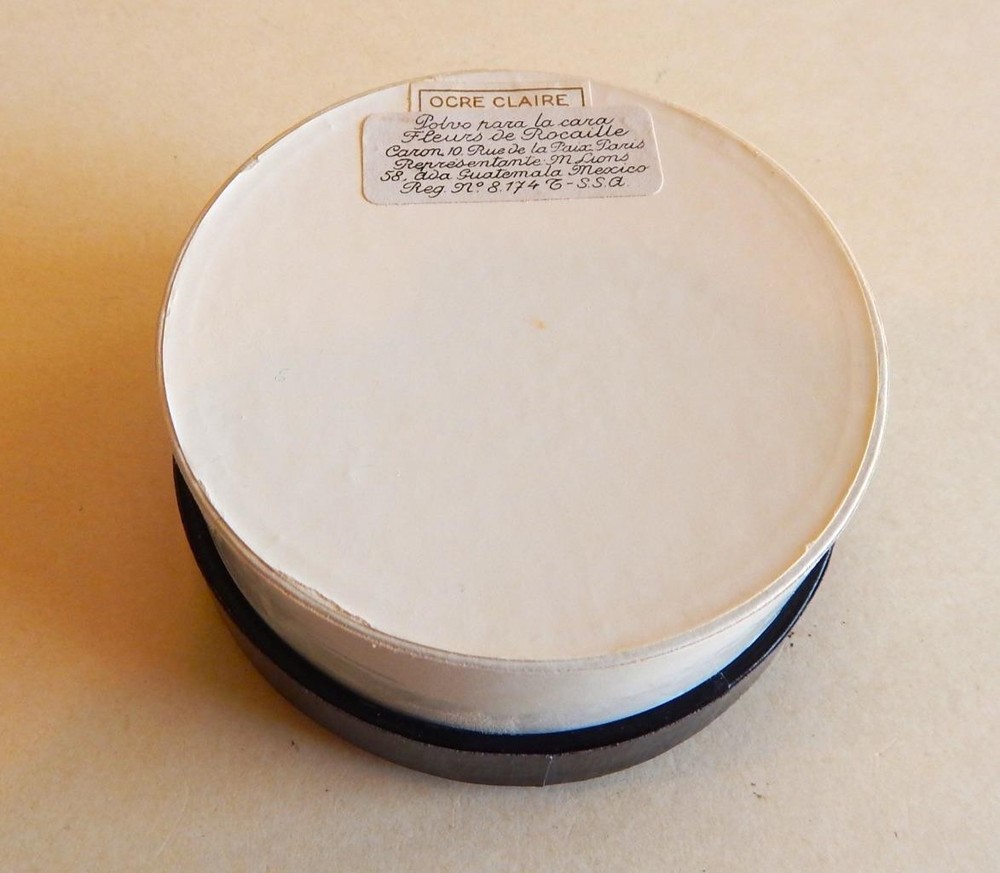 Vintage, Empty Fleurs de Rocaille Powder Box, Nice Condition