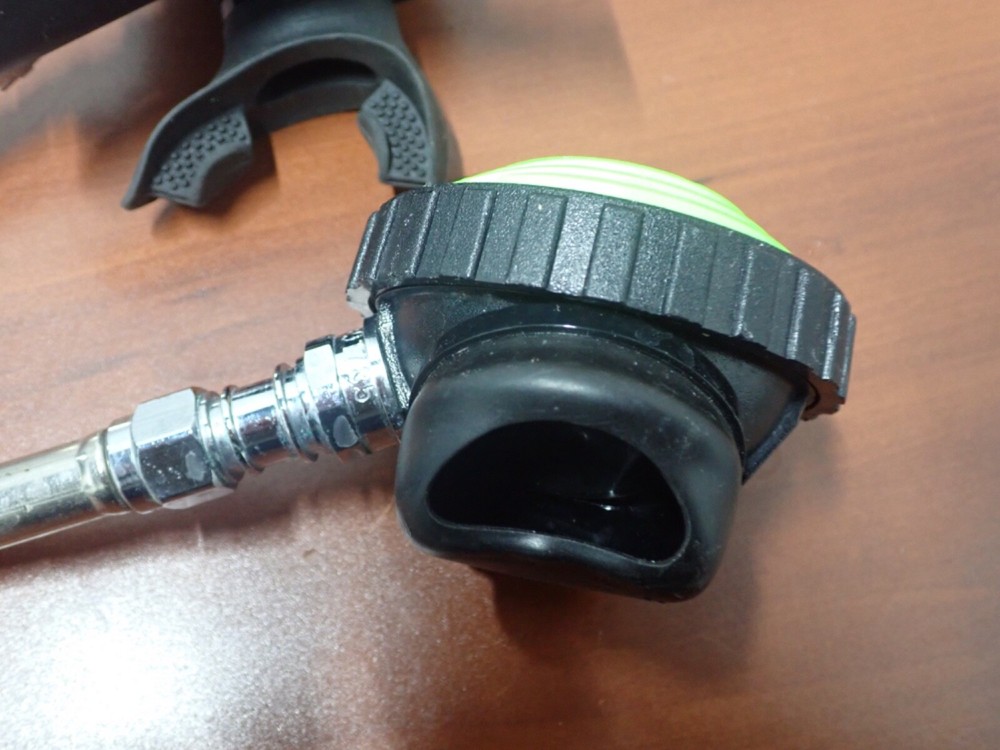 Sherwood Brut Scuba Regulator & Octopus Octo needs Service