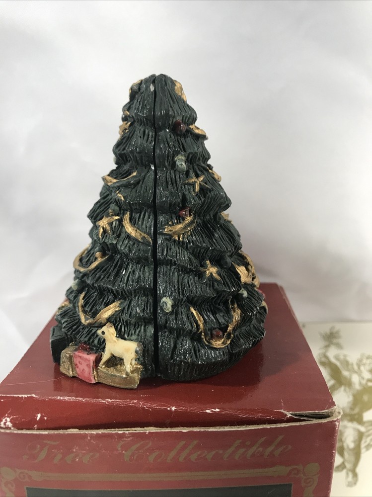 Tree Collectible ~ Windsor Collection 3.5” ~ Opening Hinge 3d
