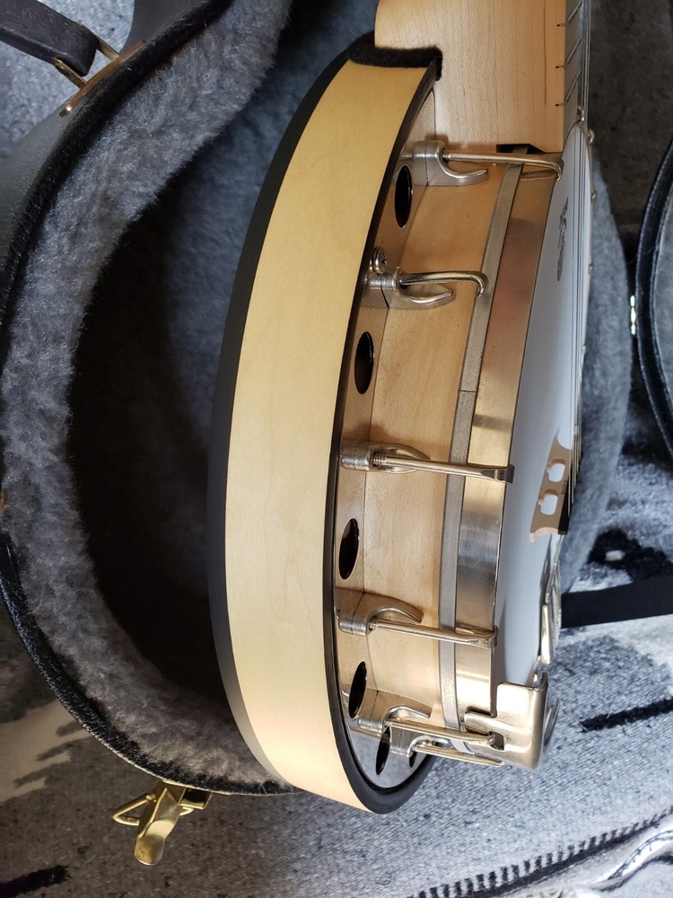 Deering Goodtime 5-String Banjo/ Resonator Maple USA & Hardshell Case