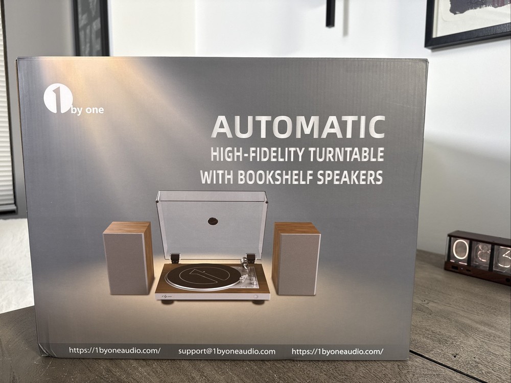 1 By ONE Fully Automatic Record Player, Auto Repeat Function, Speakers, Remote