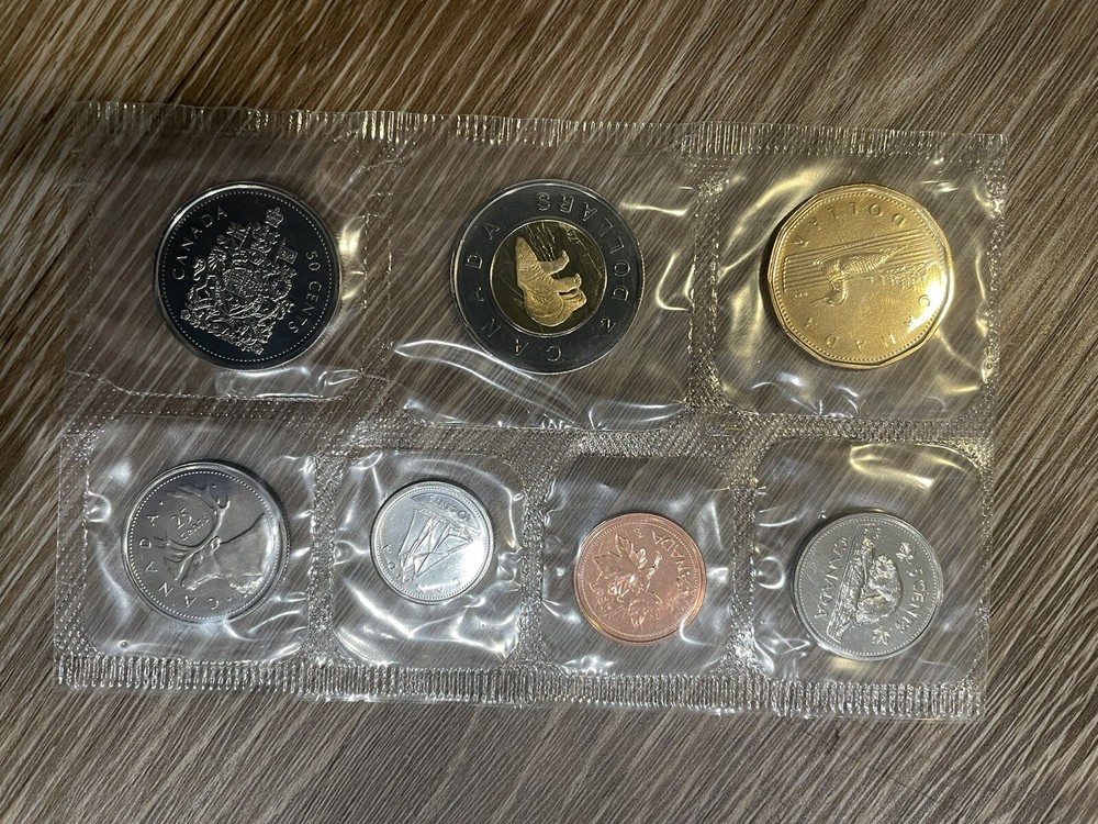 CANADA 2002 Uncirculated Royal Canadian Mint Prooflike Set Proof Like