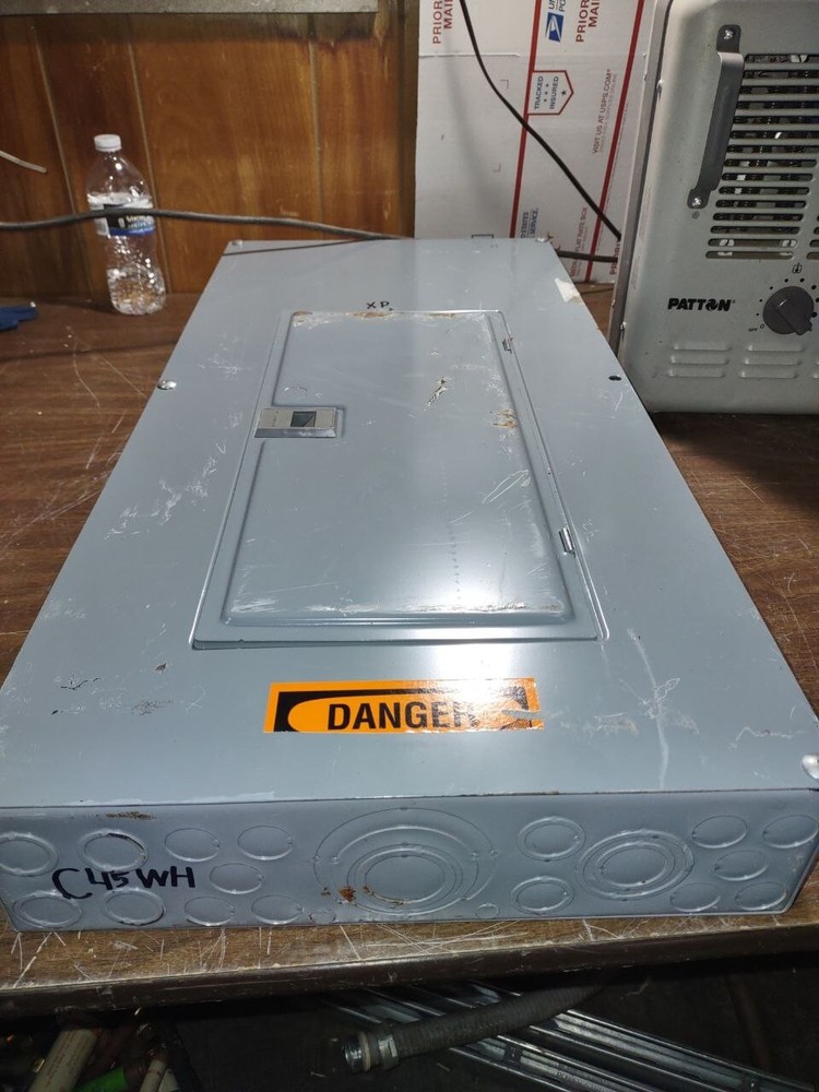 Square D Panel With Breakers