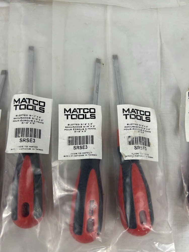 MATCO Silver Eagle Tools 3/16" x 3”slotted Screwdriver Red SRSE3 READ