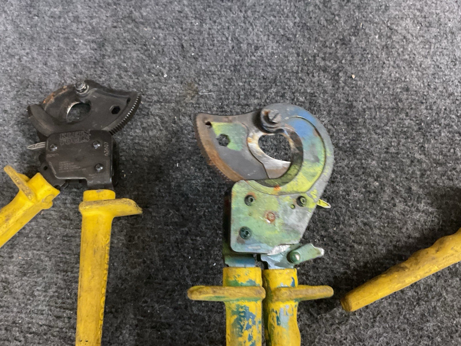 Lot of 3 Klein Tools Ratcheting Cable Cutters 63607 Moving Blade Klein