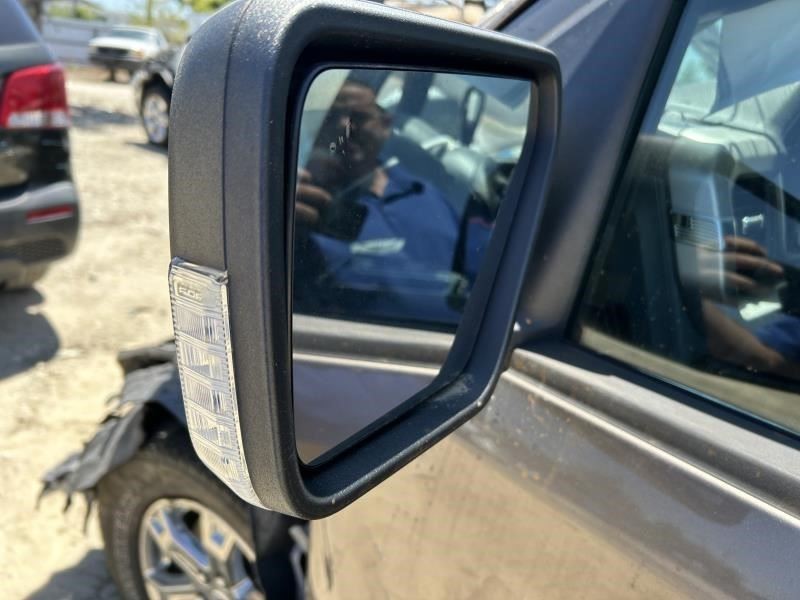 F150 2021 Keys/Latches/Locks 104574690