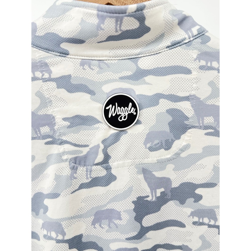 Waggle Golf Quarter Zip Pullover Mens Medium Grey White Wolf Camo Performance