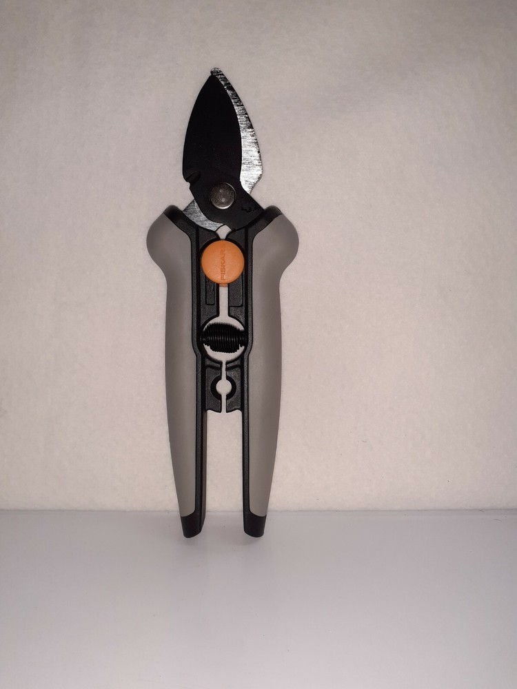FISKARS PRUNE & STRIP 1/2'' (1,3cm)