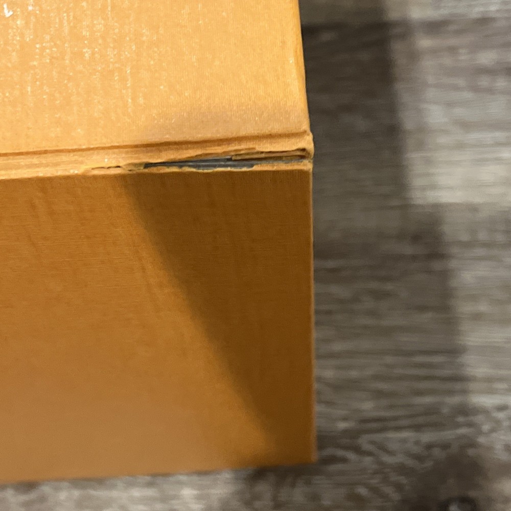 Louis-Vuitton Empty box extra large dimensions, 20x16x7