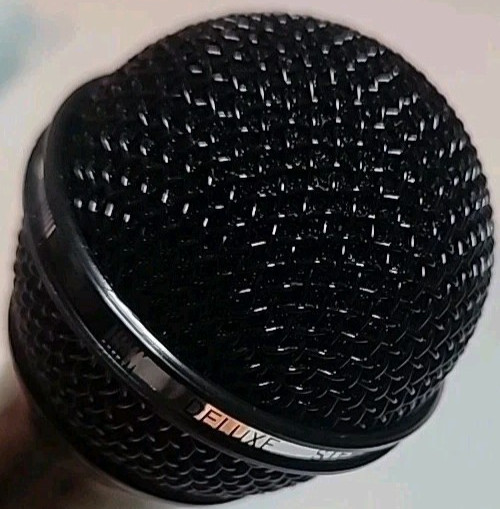 Delux Stereo Dynamic Wired Microphone On/Off Switch – Untested