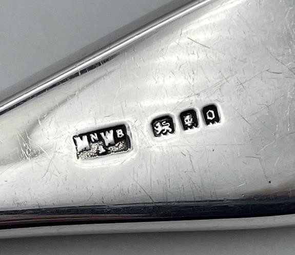 ART DECO SILVER BUTTON HOOK LONDON 1929