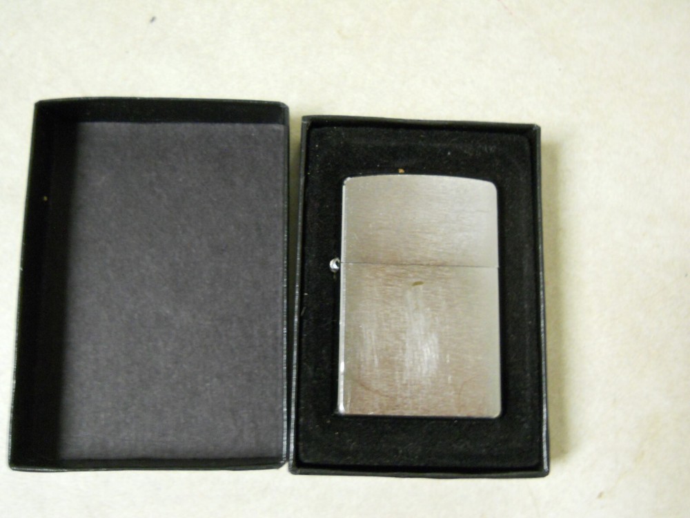 2011 Brushed Chrome ZIPPO Lighter w/ Box & Paperwork