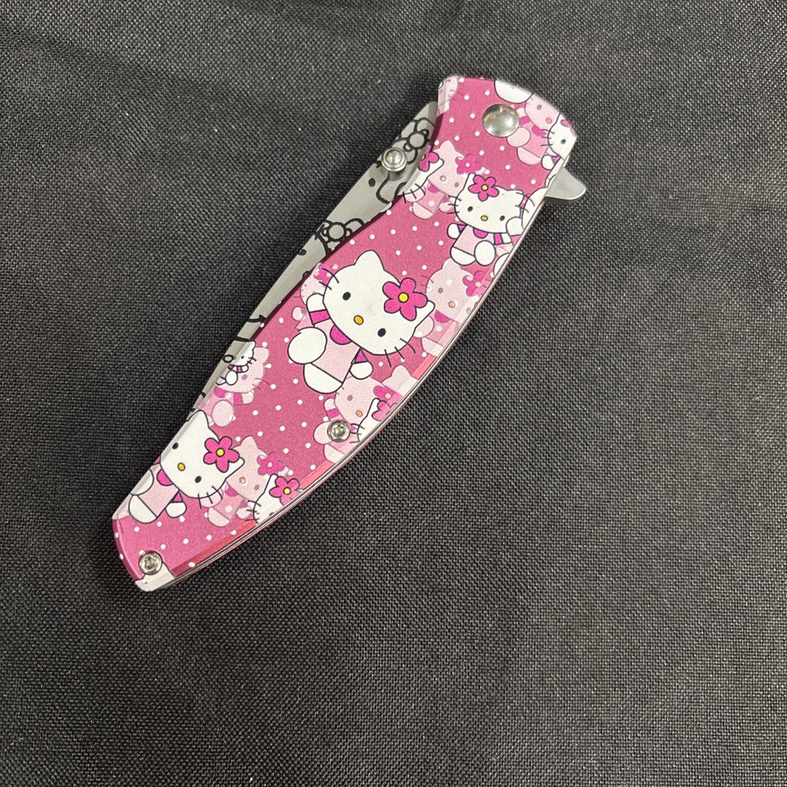 Hello Kitty Knife Pink Handle Silver Drop Point Blade