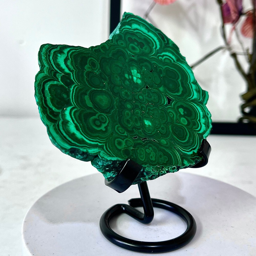 339G Green Malachite Coarse Mineral Sample