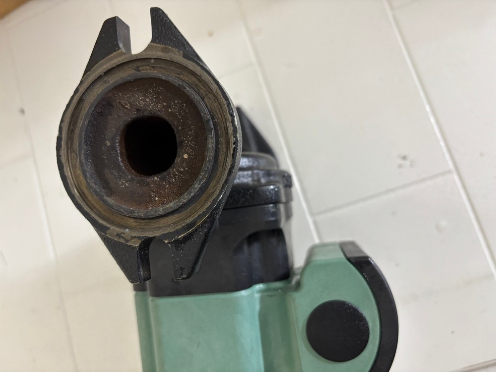 Taco Cast Iron ECM High-Efficiency 2-Flange Circulator Pump