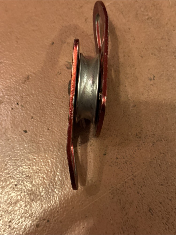 ISC RP063B1 Pulley Red