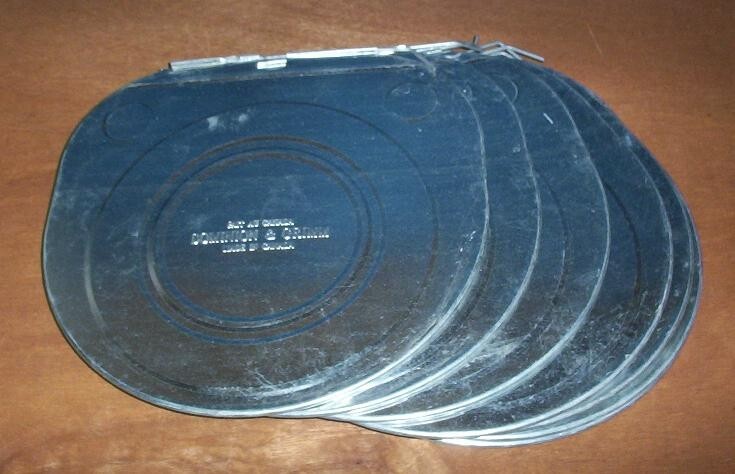 4 Sap Buckets + 4 'Domionin Grimm' Lids COVERS +4 TAPS Spiles Spouts Maple Syrup