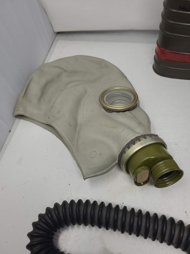 BSS MO 4 Gas Mask