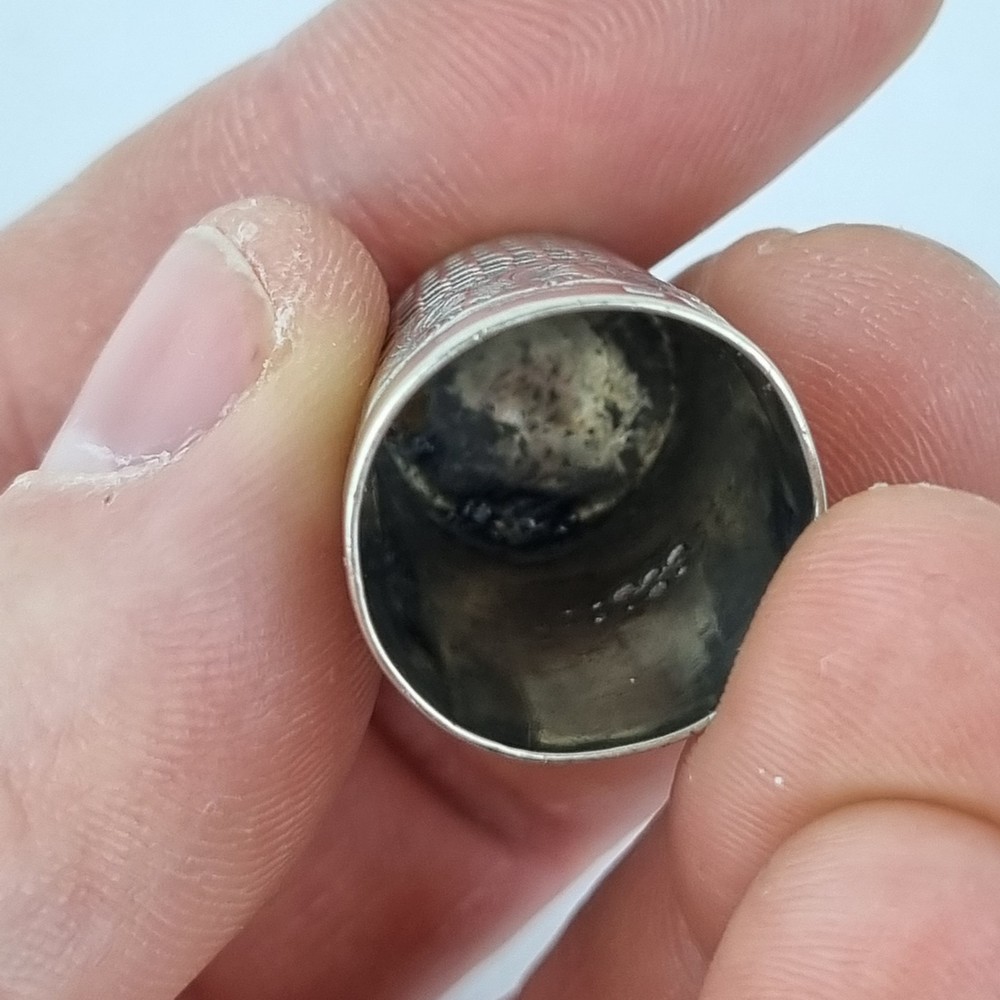 Antique Solid Silver Thimble Chester 1894 John Thompson & Sons