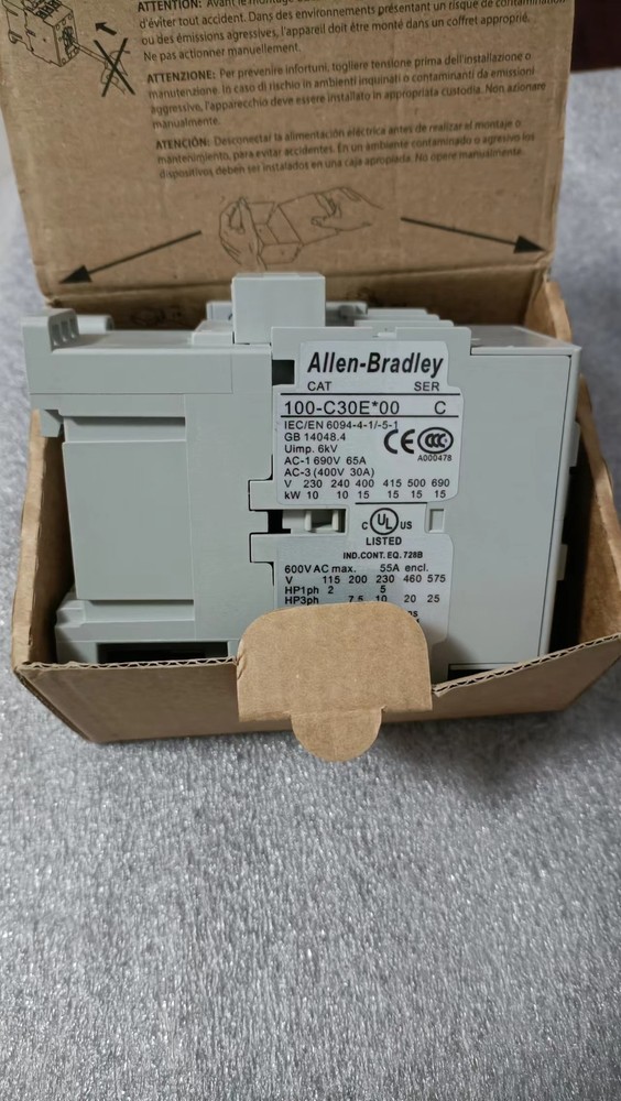Allen-Bradley DC Contactor 100-C30EJ00 1pcs