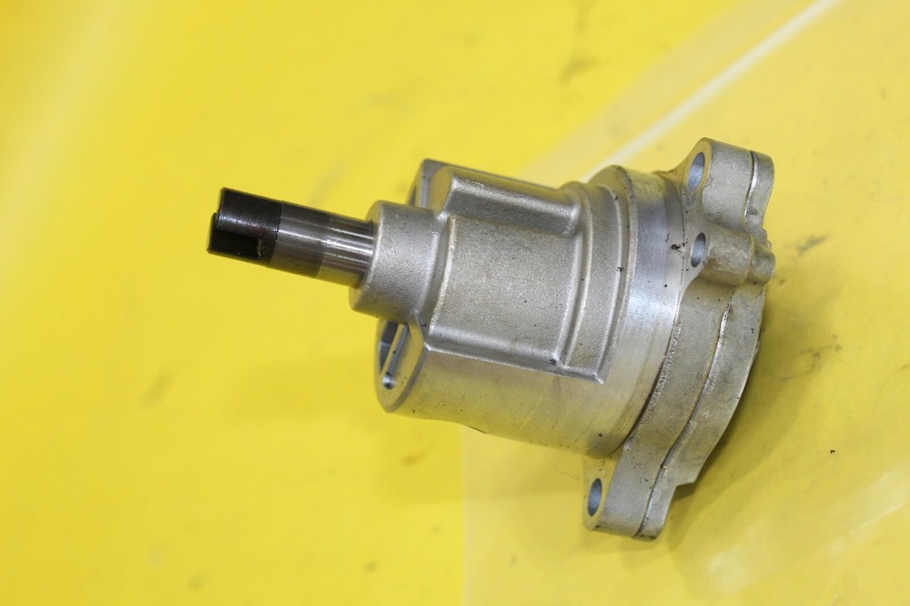 2007 SUZUKI BOULEVARD OIL PUMP