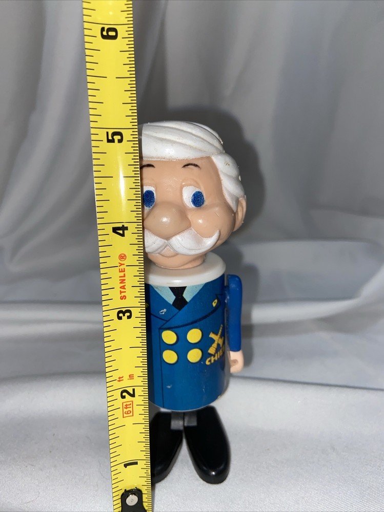 ELDON Pipsqeeks vintage RUBBER/PLASTIC FIGURE CHIEF FIREMAN