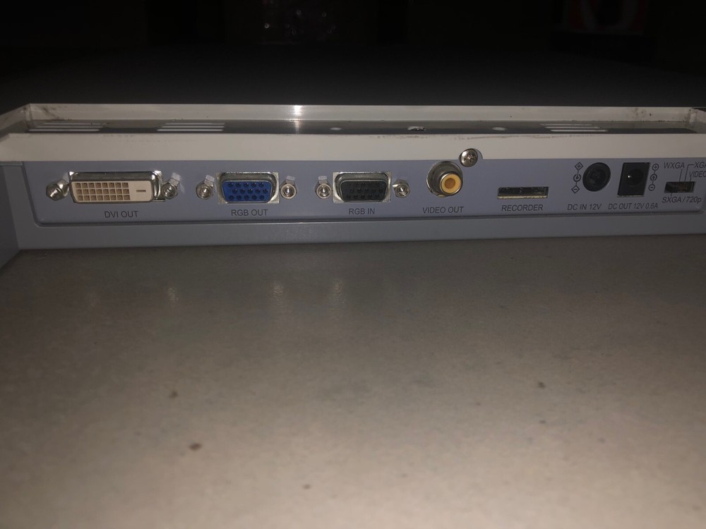 Elmo P10 Digital Visual Presenter Overhead Document Camera Projector