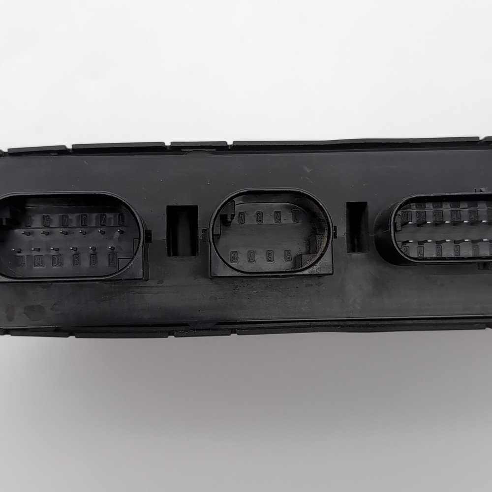 2014 - 2022 BMW I01 I3 Charging Unit Interface Lim Module OEM 9454319