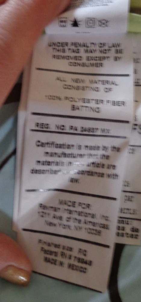 ECHO Reversible Comforter + Pillowcases (F/Q)