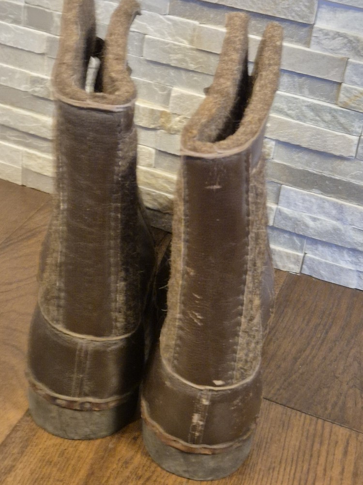 WW2 German Army Winter Sentry Boots, both maker label 1943 made, nice