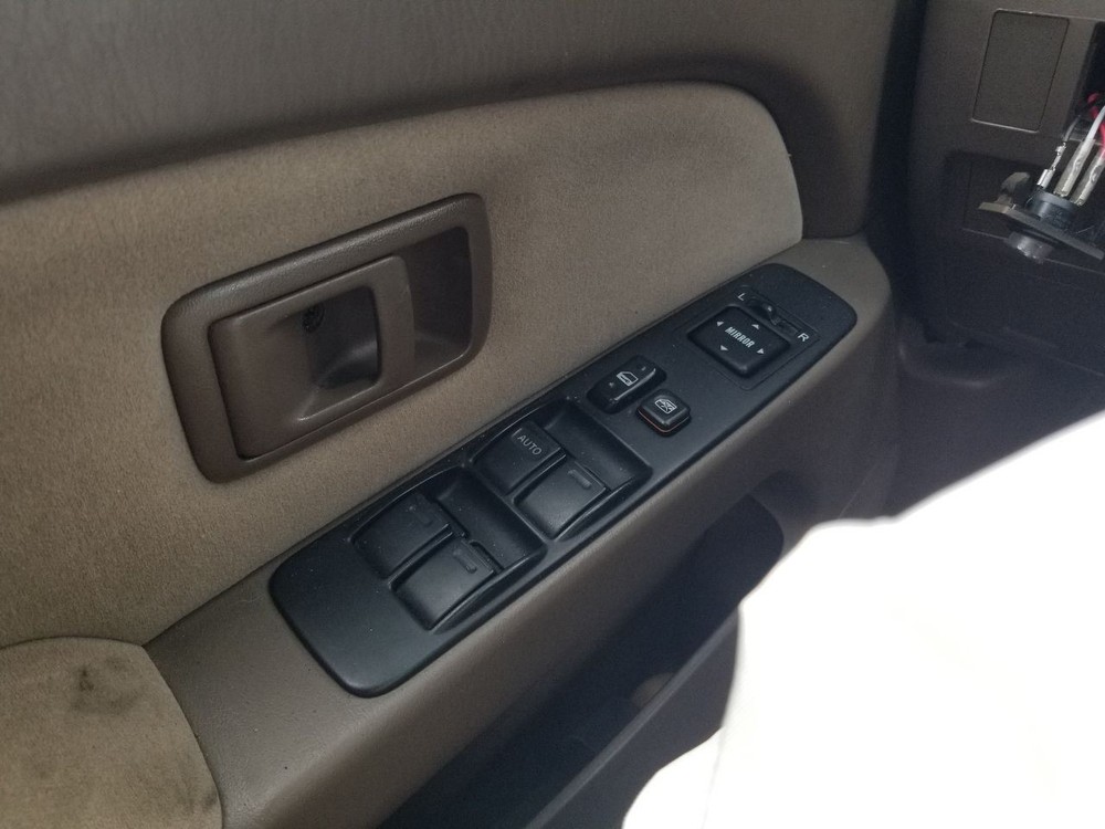 98 1998 TOYOTA 4RUNNER SR5 DASH MOUNTED CLOCK