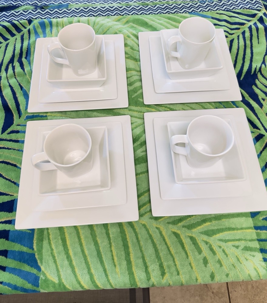 Threshold WHITE Dinner Plate set 4(16 pieces)