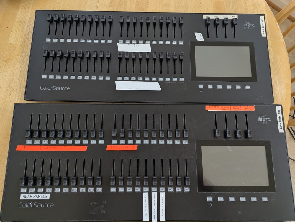 ETC COLORSOURCE 40 DMX 80 Fixture Light Control Console with Multi-Touch Display
